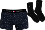 Pánský dárkový set boxerky ponožky UM0UM03048 0GU černé se vzorem Tommy Hilfiger