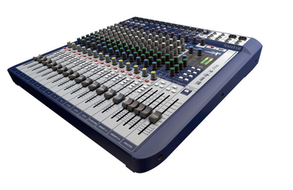 Soundcraft Signature 16