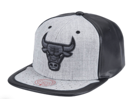Mitchell & Ness Pánská kšiltovka Chicago Bulls NBA Day One Snapback