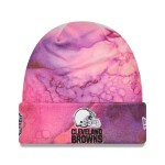 New Era Pánská zimní čepice Cleveland Browns NFL 2022 On-Field Crucial Catch Ink Dye
