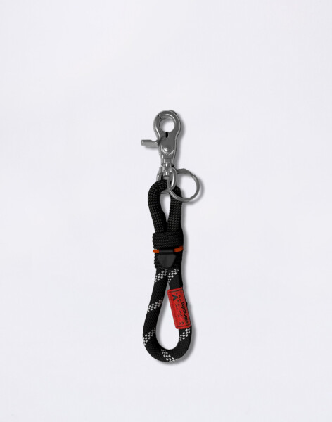 Topologie 8mm Loop Key Holder Black Reflective Lattice