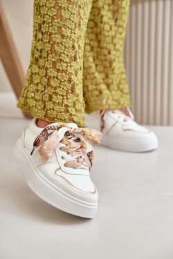 Dámské Tenisky Na Platformě S Dekorativním Šněrováním Bílé Mistra 38