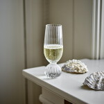 Bloomingville Vysoká sklenička Taurin Champagne 250 ml, čirá barva, sklo