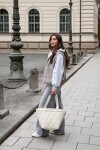 Nákupní taška přes rameno Reisenthel Shopper M Puffer stone