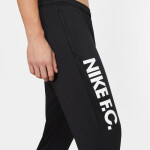 Pánské tréninkové kalhoty Essential Nike