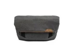Peak Design Field Pouch v2 tmavě šedá (Charcoal) / Kapsa (BP-CH-3)