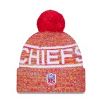 New Era Pánská zimní čepice Kansas City Chiefs NFL 2025 Sideline Sport Knit