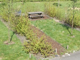 Rozložitelná ekotextilie ze 100% biomasy přírodními vlákny) Agrotextílietilie EKO+ 157 g/m² m²]