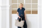 Nákupní taška Reisenthel Loopshopper L Summerstripes coffee