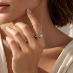 Stříbrný prsten se srdcem Dalia 0,5 ct MOISSANITE + CERTIFIKÁT, 54 Stříbrná certifikát GRA, hadřík na čištění stříbra, dárková krabička