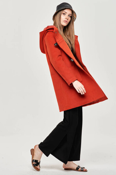 Krátký červený dámský kabát kapucí (GSQ2311)