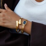 ELENYS Liquid Gold – pozlacený náramek 18K žluté zlato Délka náramku: Průměr 6,1 cm / Pro zápěstí 16,5-18,5 cm