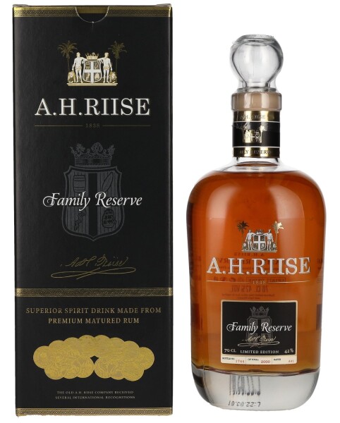 A.H. Riise Family Reserve 25y 42% 0,7 l (karton)