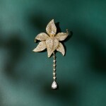 Luxusní brož Swarovski Elements Claire - květina, Zlatá