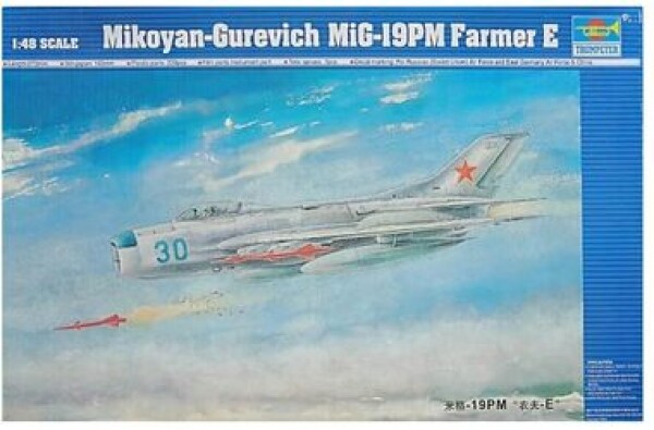 Trumpeter slepovací model Mikoyan Gurevich MIG 19pl Farmer E 1:48