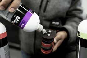 Koch Chemie Leštící kotouč Micro Cut tvrdý pěnový fialový Koch 45x23 mm 9998327 - náhrada za 999612 EG49998327