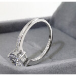 LUNICA Stříbrný zásnubní prsten PAPRSEK Velikost prstenu: 9 (EU: 59-61) 0544_9