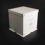 Cake Star Cake Star Dortový box bílý s 2 okny (23,5 x 23,5 x 24 cm)