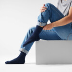 Unisex merino městské ponožky SMARTWOOL Everyday Solid Rib Crew Socks, Deep Navy velikost: 42-45 (L)
