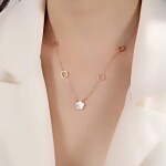 Náhrdelník s jemnými květy Fiora Rose Gold - chirurgická ocel, Zlatá 40 cm + 5 cm (prodloužení)
