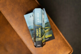 Němý svědek - J. D. Kirk