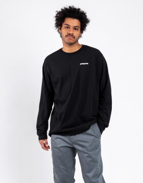 Tričko Patagonia M's L/S P-6 Logo Responsibili-Tee® Black