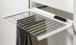 Hettich Výsuvný věšák na kalhoty (153640)