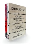 Chlapec pruhovaném pyžamu Chlapec na vrcholu hory. Komplet. John Boyne