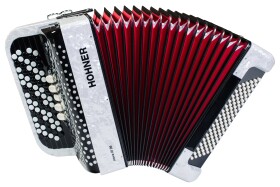 Hohner Nova III 96 white, B-stepped