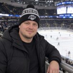 New Era Pánská zimní čepice Los Angeles Kings NHL Pom Wordmark