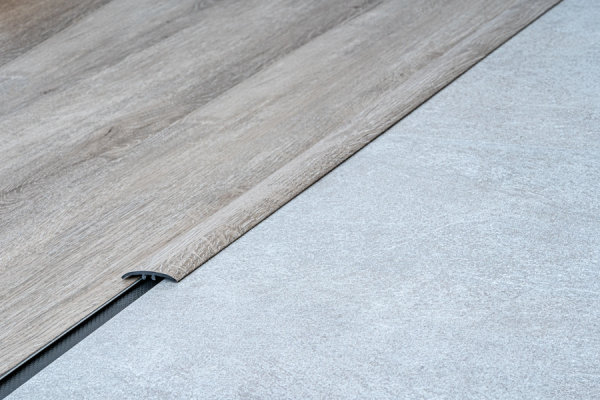 Podlahový přechodový profil – SPC RIGID MULTI Ottawa EF system, d. 1,2 m; š. 50 mm