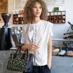 Crossbody kabelka Reisenthel Daily Shopper XS Teddy leo olive