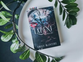 Lapeni - Emily McIntire