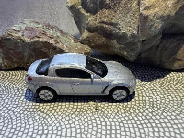 CARARAMA 1/72 MAZDA RX-8