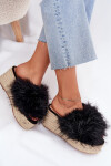 Dámské klapky na klínu s kožíškem a pletením černé Virela 38