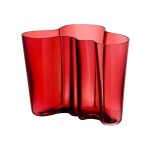 Iittala Skleněná váza Aalto 16 cm – Cranberry, červená barva, sklo