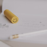 Eulenschnitt Guma na gumování Smiley, žlutá barva, plast