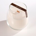 Vonná svíčka XSENSES FAVA TONKA s dřevěným knotem 400 ml LUMEN Vonná svíčka XSENSES FAVA TONKA s dřevěným knotem 400 ml LUMEN