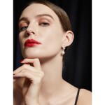Luxusní náušnice s 11 mm bílou perlou Dafné, Bílá