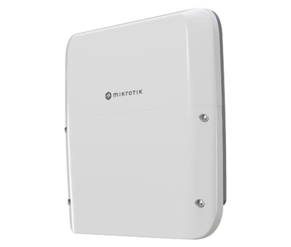 MikroTik RouterBOARD RB5009UPr+S+OUT EDF_1711015