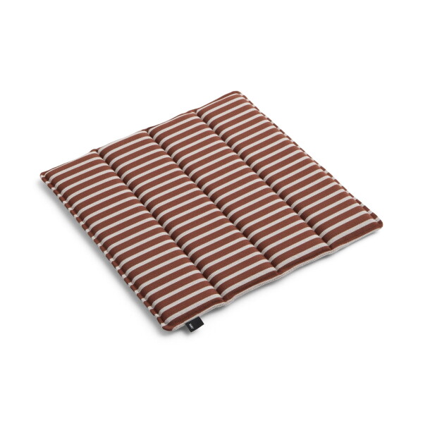 HAY Sedák Terrazza Terracotta bold stripe 40 × 40 cm, červená barva