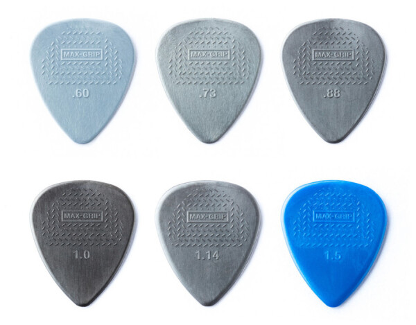 Dunlop PVP449 MAX-GRIP NYLON STANDARD PICK VARIETY PACK - 12 ks