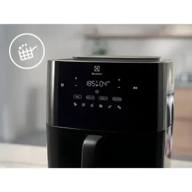 Electrolux EAF7SB černá / Horkovzdušná fritéza / 1700 W / 6,9 l / 40-200 °C / 6 programů (EAF7SB)