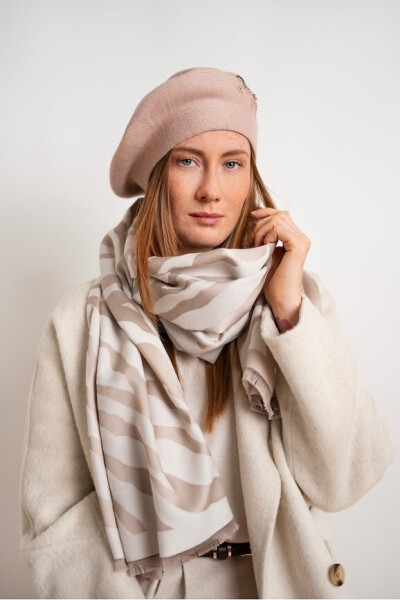 Šála Art Of Polo 25232 Allure světle béžová univerzální