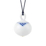 Royal Copenhagen Porcelánová vánoční ozdoba Princess Ø 7 cm, bílá barva, porcelán
