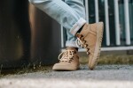 Be Lenka Barebarics Element Brown