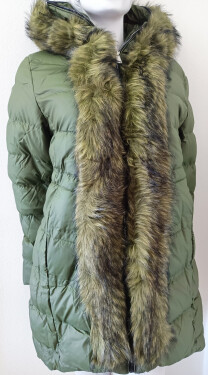 Dámská zimní bunda s kožešinou W749 zelená - Goodlooking XXL