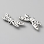 Kovový korálek - motýlí křídla - starostříbrná - 8x 22 x 3,5 mm - 1 ks