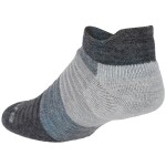 Inov-8 Běžecké ponožky INOV8 MERINO LOW SOCK - šedé Velikost textilu: M