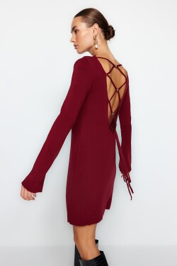 Trendyol Burgundy Mini pletené šaty